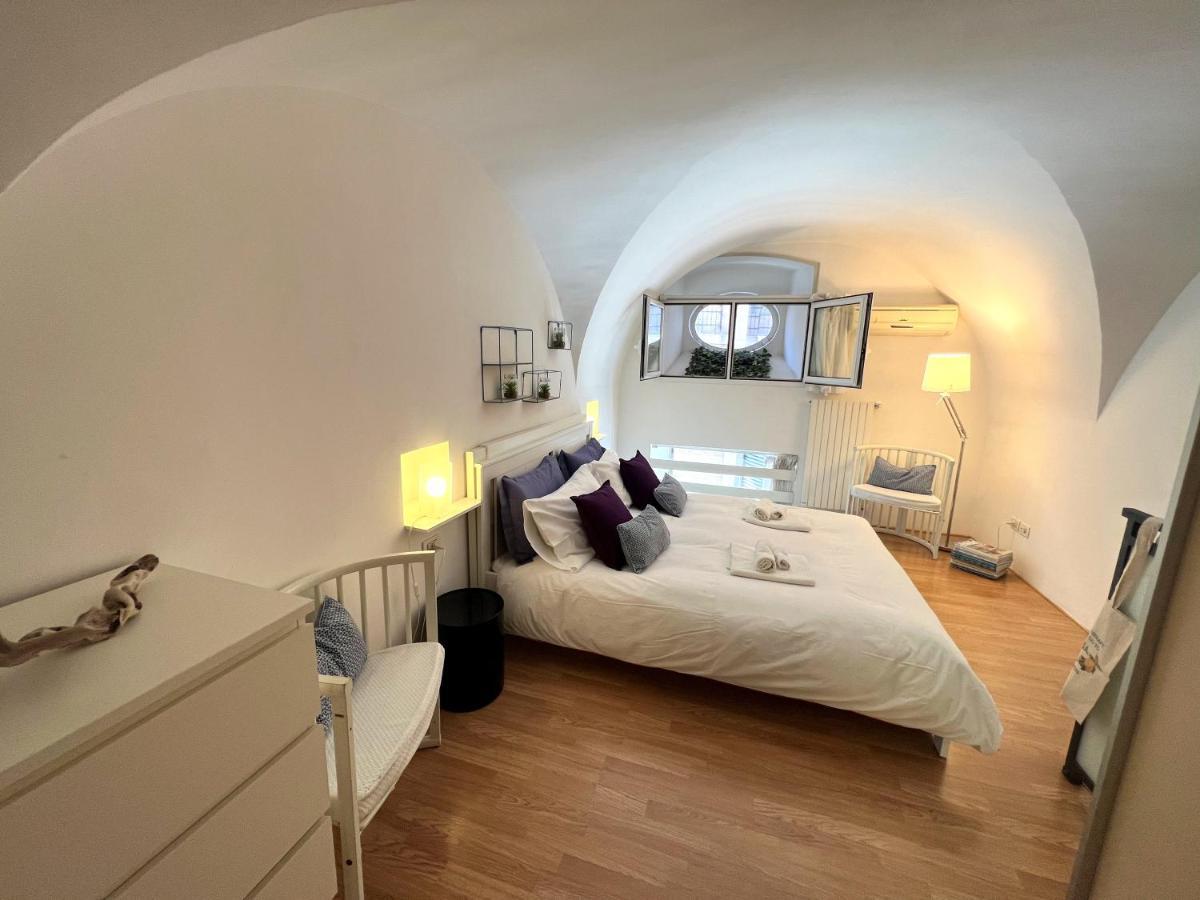 Bienvenue 3 Apartment Bari Bagian luar foto