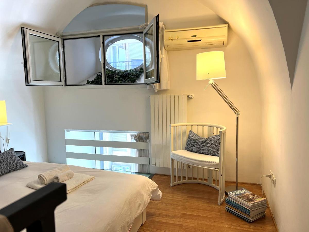 Bienvenue 3 Apartment Bari Bagian luar foto